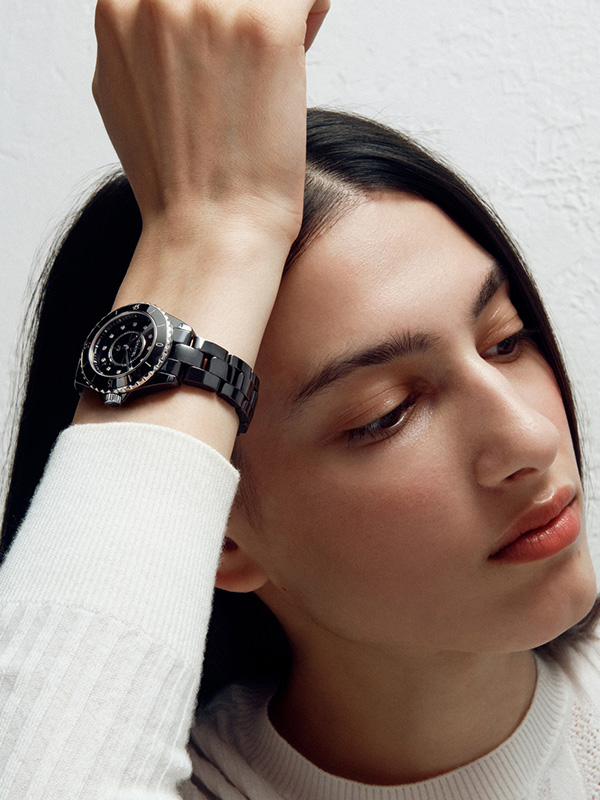 CHANEL_NM_SHOT_07_149_v2_4.5lo_cropped